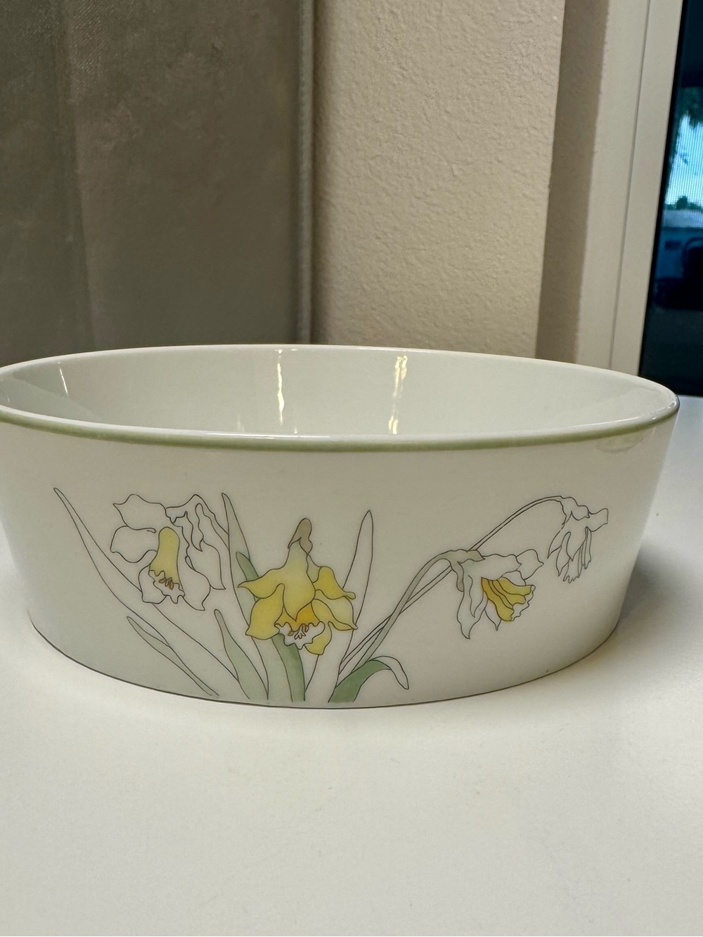 White Ceramic Floral Serving Bowl with Yellow Daffodil Motif, Block Spal 1983